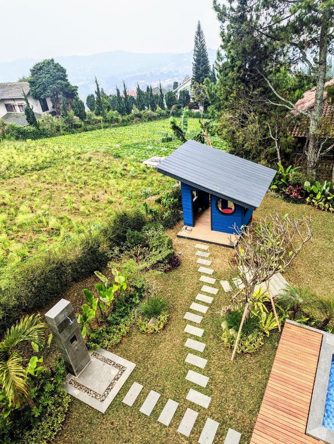 Cottonwood Exclusive Villa @Lembang Asri - Jacuzzi Playground Netflix Billyard Ngoại thất bức ảnh